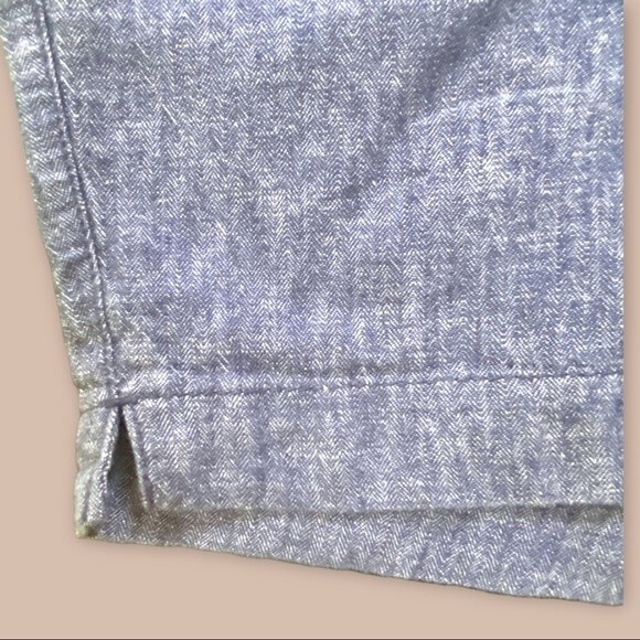 Women's Old Navy Every Day Shorts Mid Rise - Size 10 - 5” inseam - Blue Chambray - Picture 7 of 11